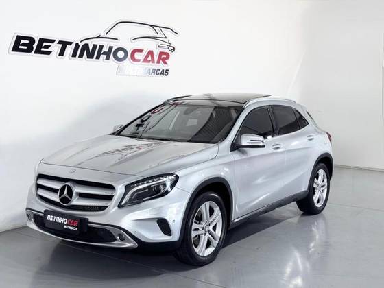 MERCEDES-BENZ CLA 200 1.6 VISION 16V FLEX 4P AUTOMÁTICO